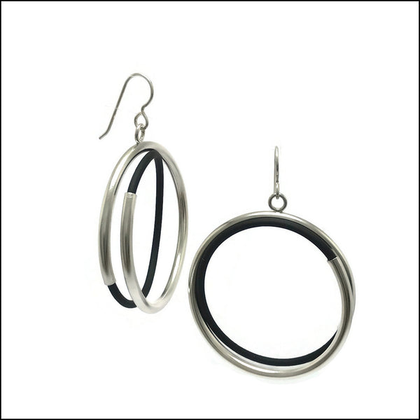 spiral tube circles sterling silver & black rubber pendants with sterling snake chain